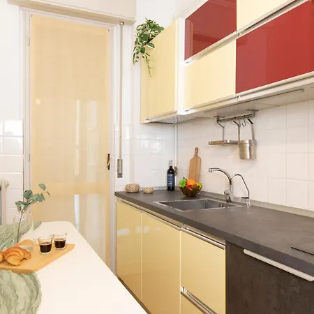 Ihost - Savona 94a ميلان